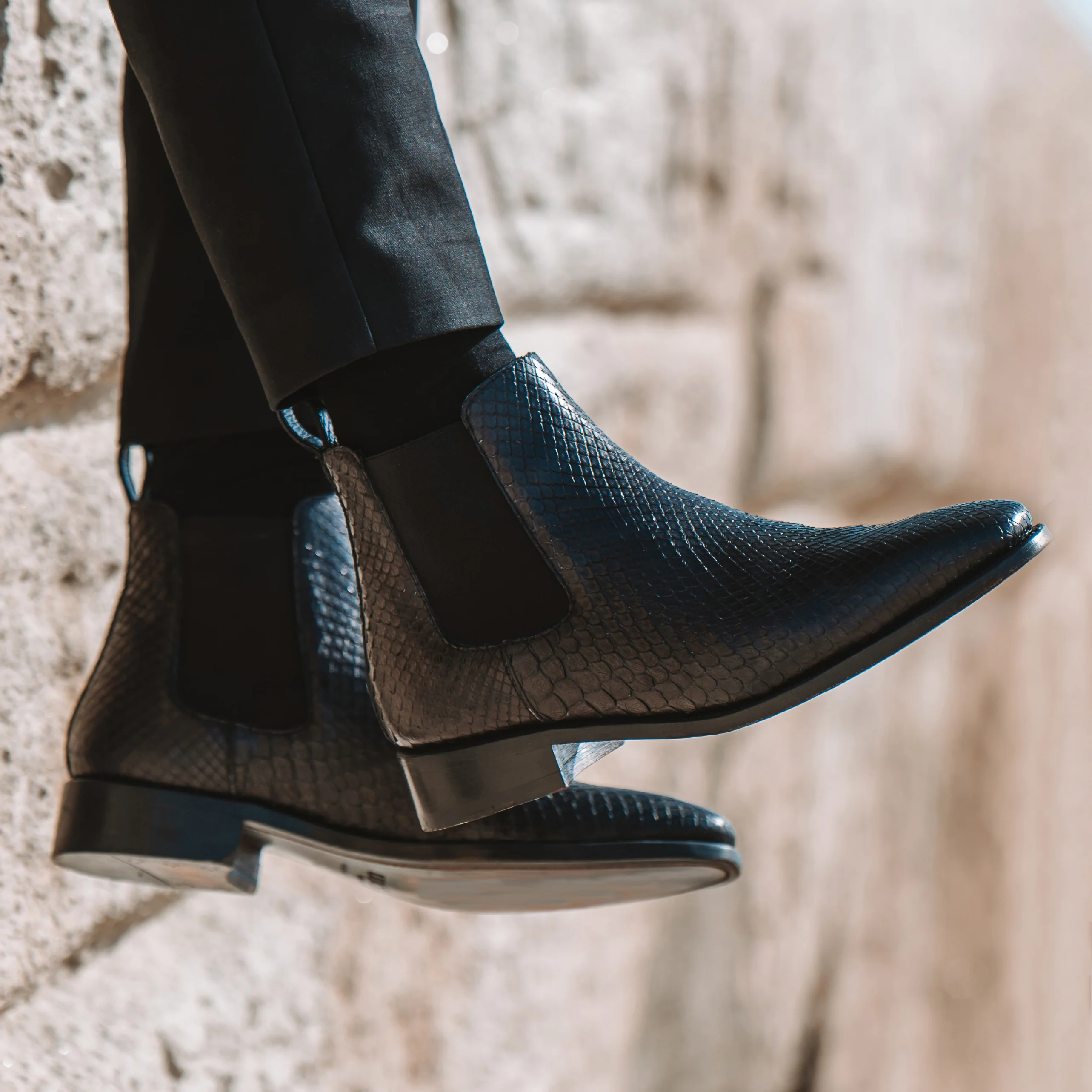 THE BLACK MAMBA - Image 3