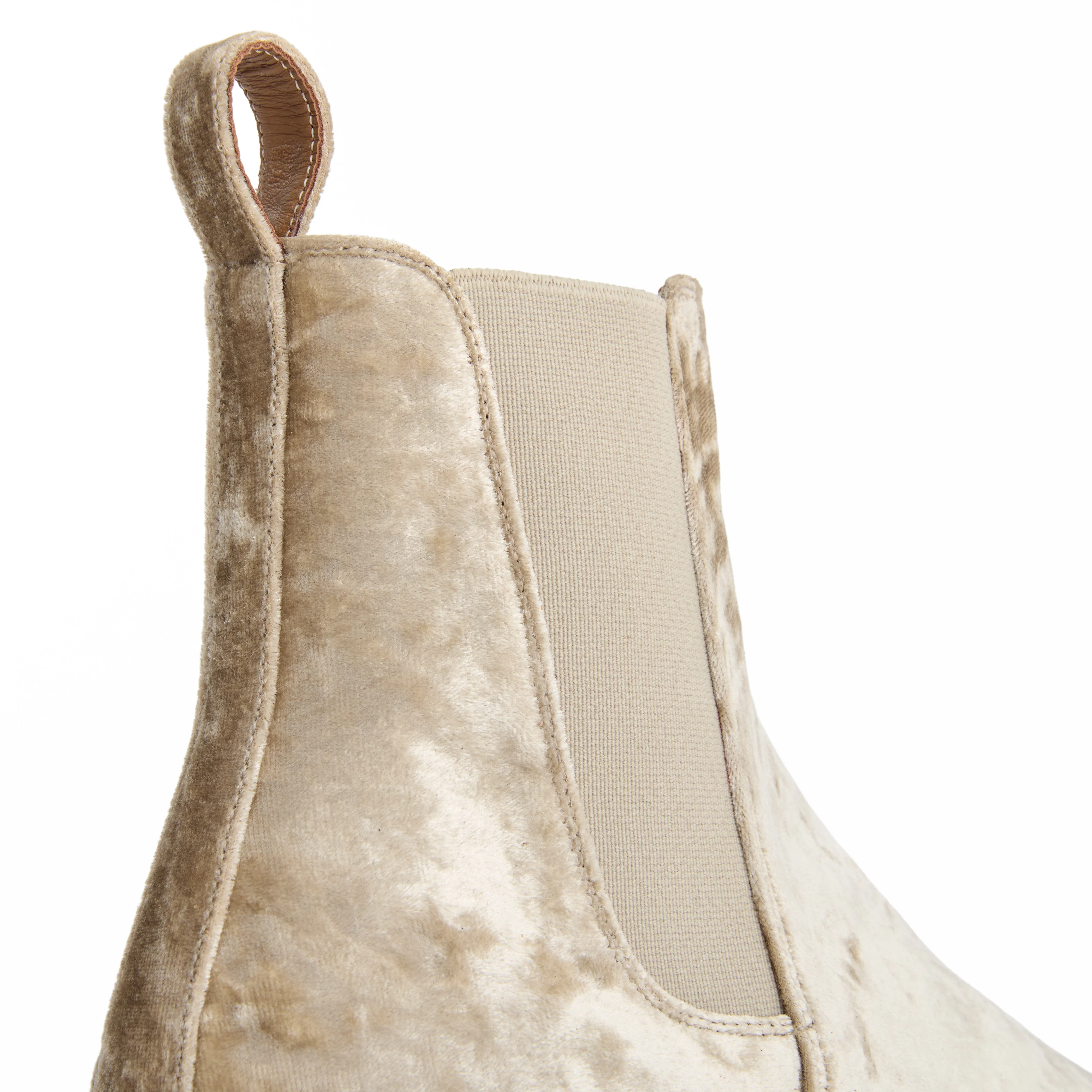 THE CHAMPAGNE VELVET - Image 6