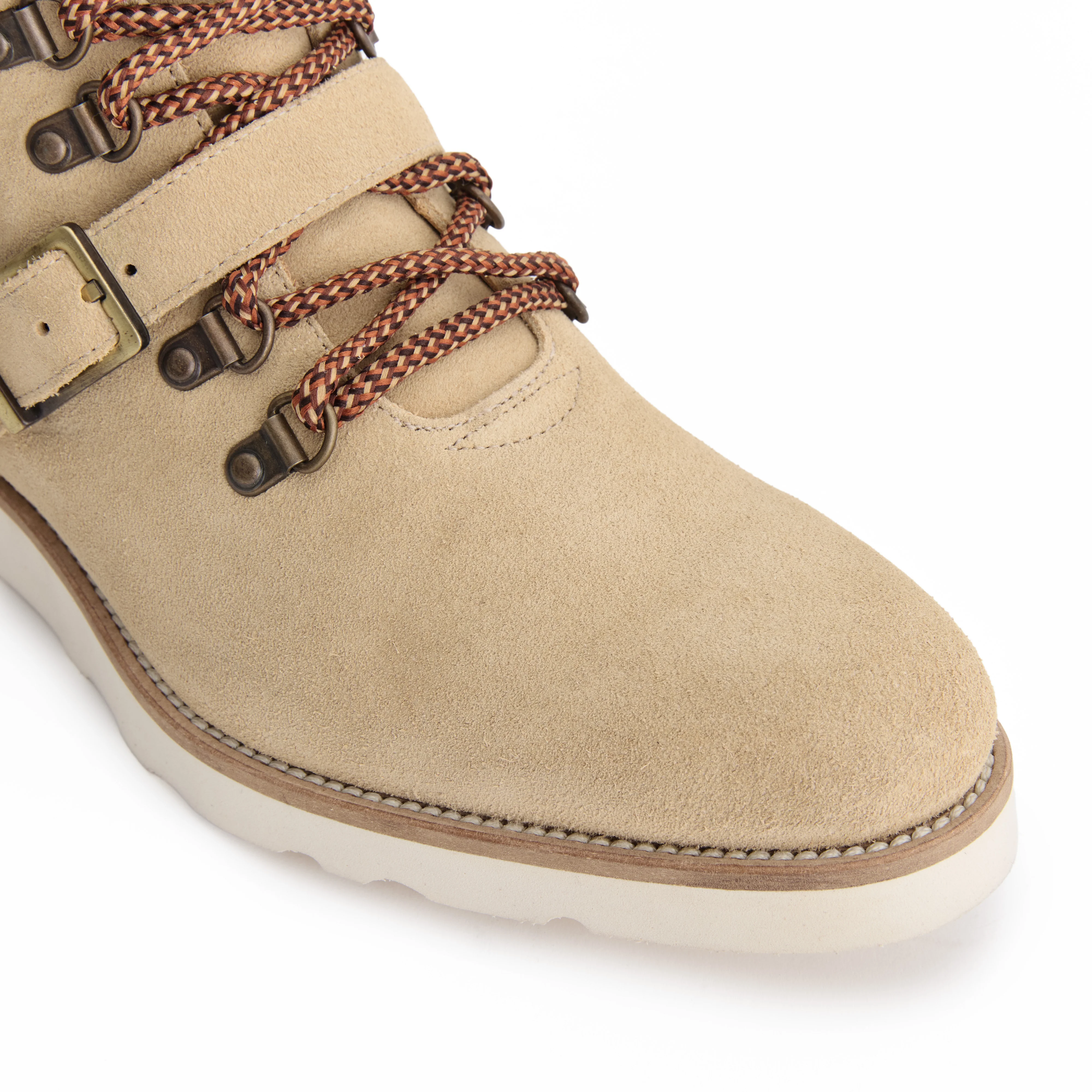 THE GRIFFITH - Image 4