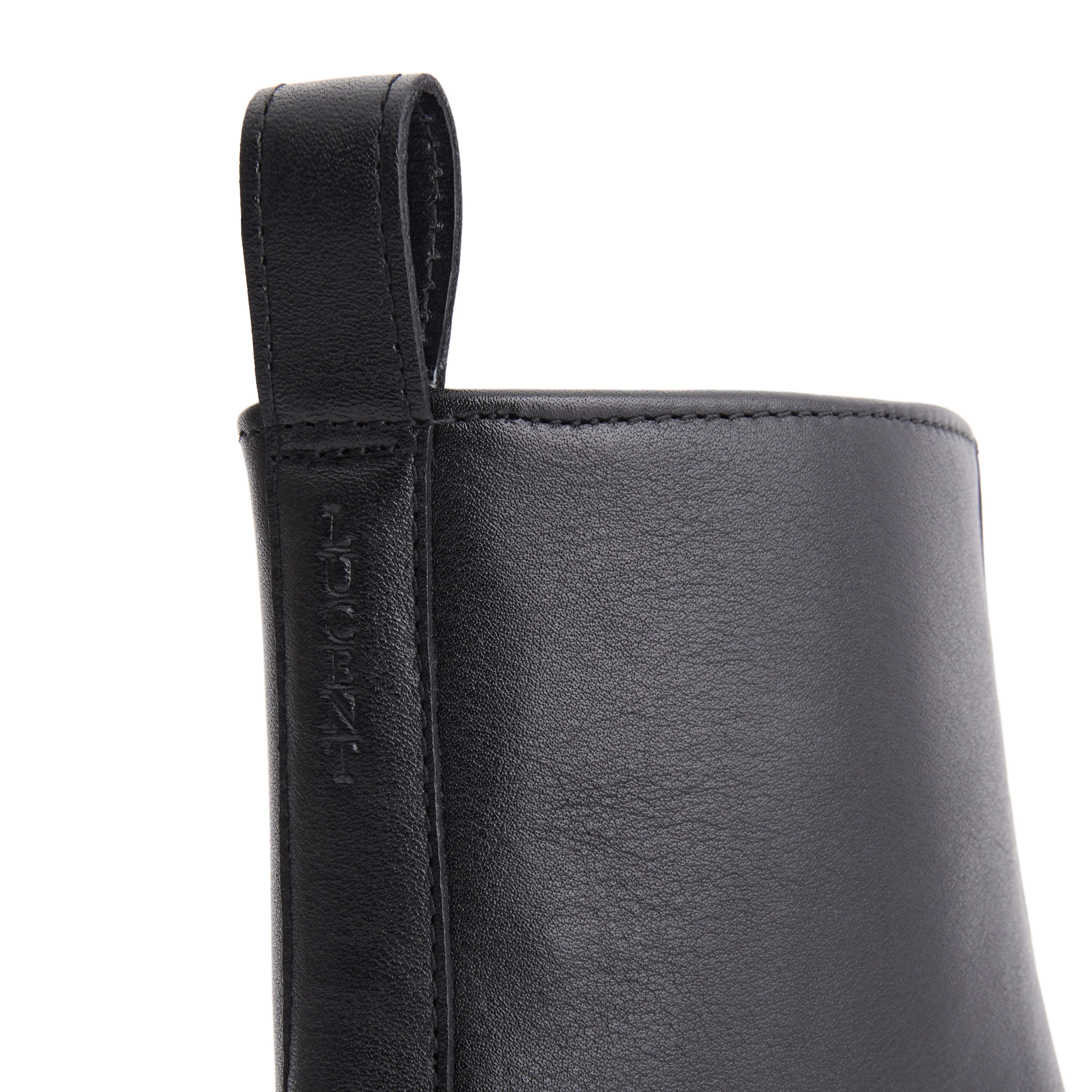 THE PIONEER - Image 4