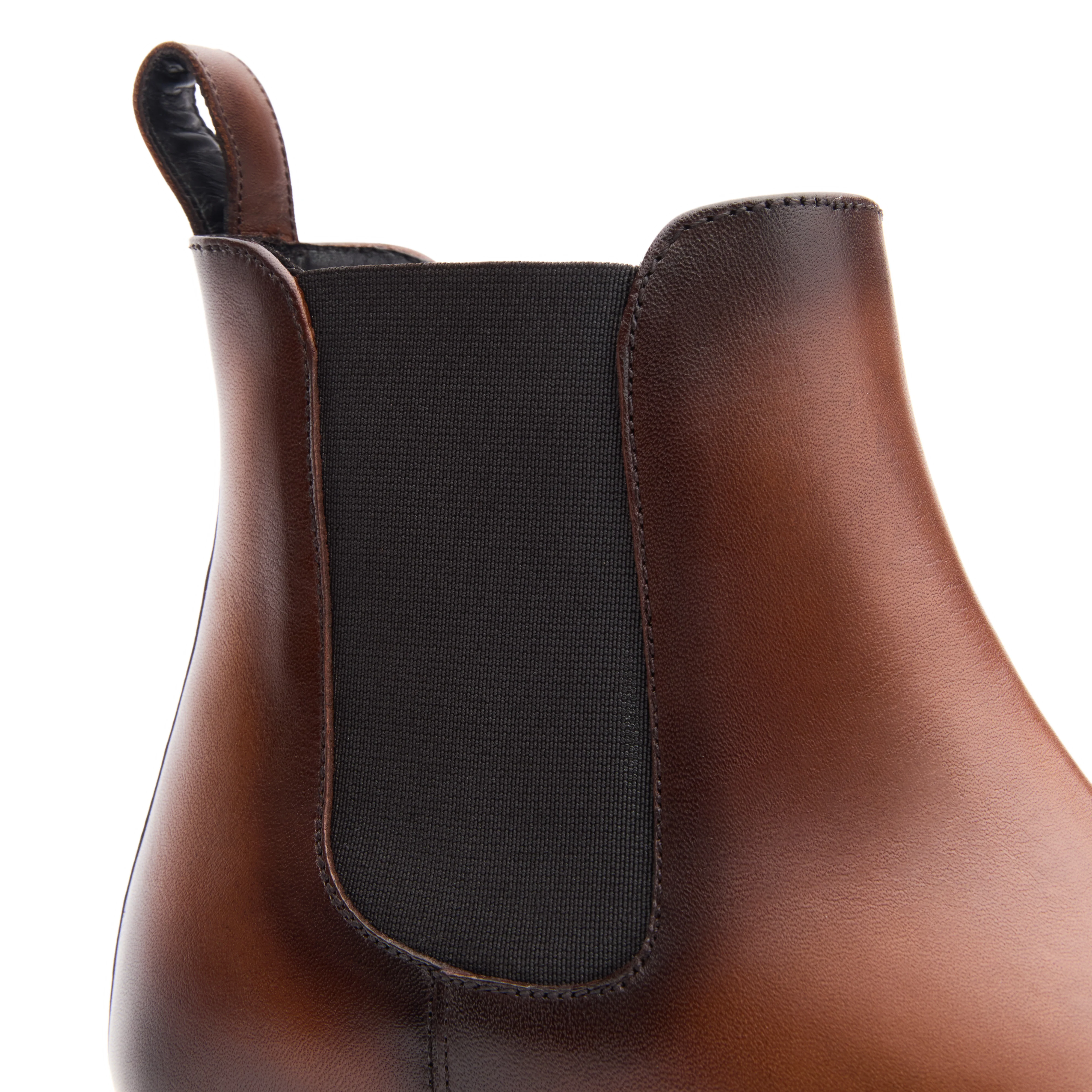 THE RODEO ELEGANCE - Image 5