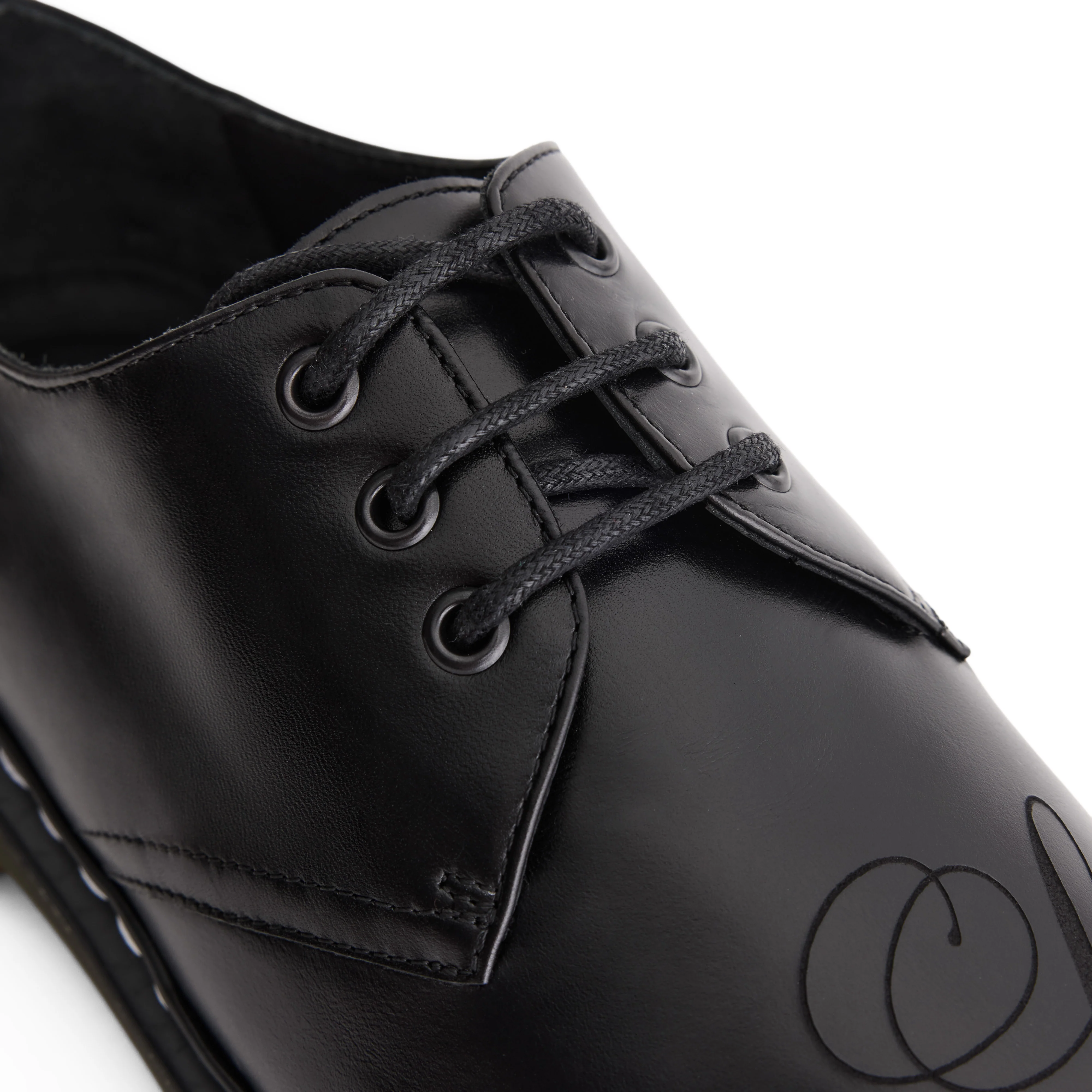 THE SIGNATURE - Image 4