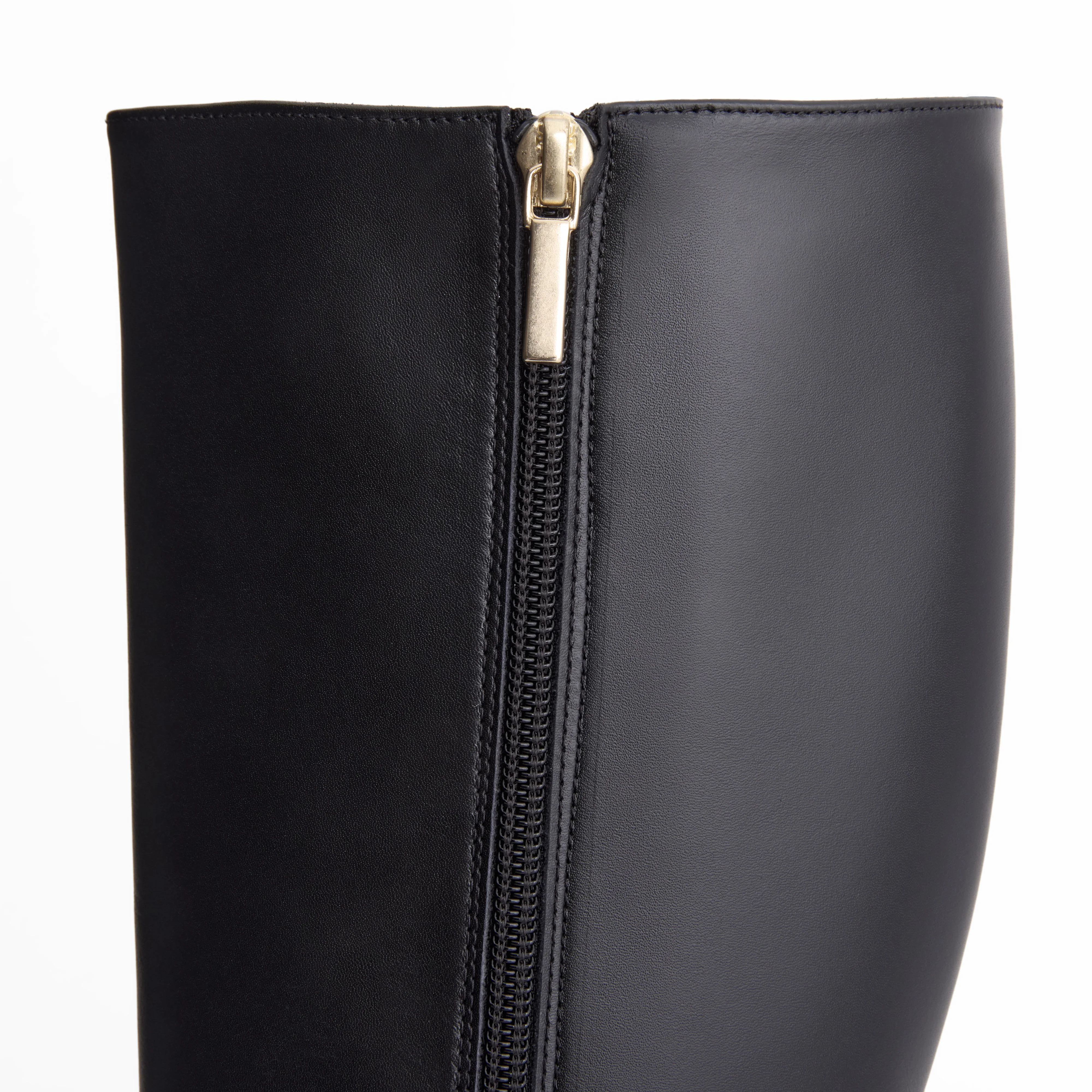 THE VENICE - Image 5